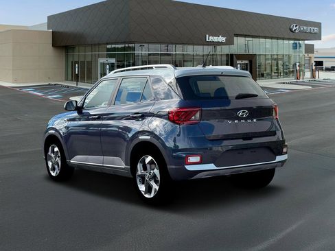 New 2026 Hyundai Venue SEL image 5
