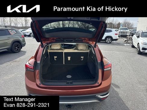 Used 2022 Buick Envision Preferred image 9