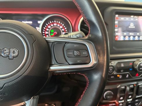 Used 2021 Jeep Wrangler Rubicon AWD/4WD image 17