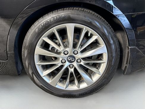 Used 2019 INFINITI Q50 Luxe w/ Cargo Package (L96) RWD image 37