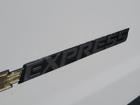 Used 2025 Chevrolet Express 2500 w/ Driver Convenience Package RWD image 25