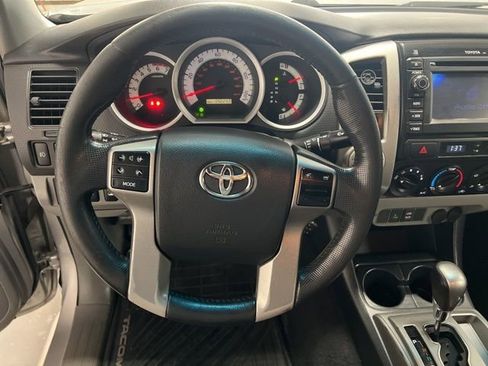 Used 2013 Toyota Tacoma 4x4 Double Cab w/ TRD Off-Road Pkg image 17