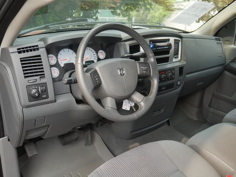 Used 2007 Dodge Ram 1500 Truck SLT w/ Ramcharger Group AWD/4WD image 4