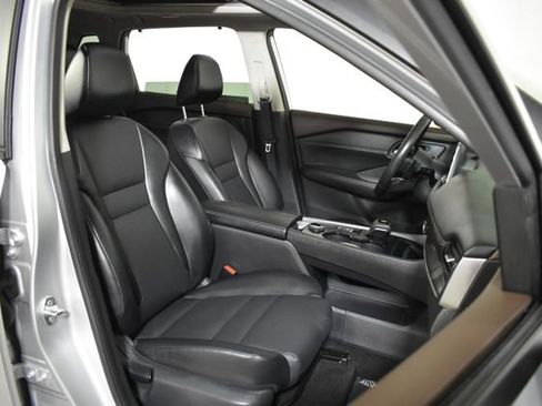 Certified 2023 Nissan Rogue SV w/ SV Premium B Package image 34