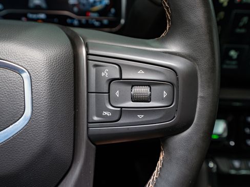 Used 2024 GMC Sierra 2500 AT4 w/ AT4 Preferred Package image 28