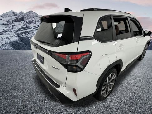 New 2026 Subaru Forester Touring AWD/4WD image 3