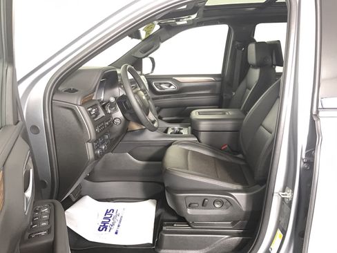 Used 2024 Chevrolet Tahoe High Country image 44