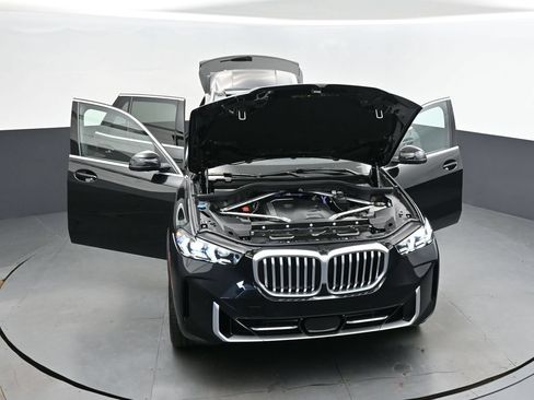 Used 2026 BMW X5 sDrive40i w/ Parking Assistance Package RWD image 52