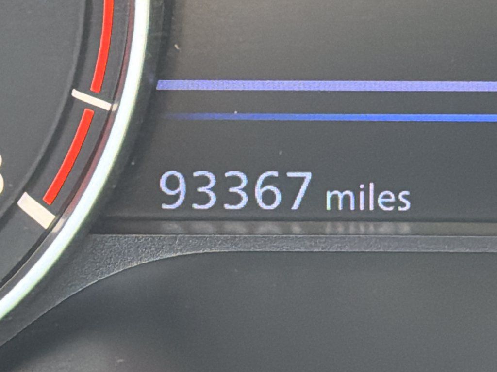 Used 2021 Nissan Altima 2.5 SV w/ SV Premium Package FWD image 26
