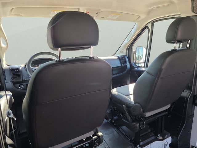 Used 2025 RAM ProMaster 2500 w/ Convenience Group FWD image 8