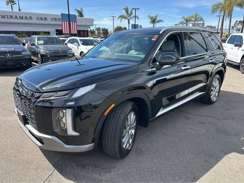 Used 2023 Hyundai Palisade SEL w/ Cargo Package image 11