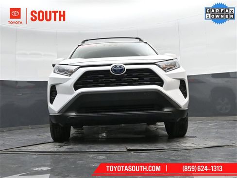 Used 2021 Toyota RAV4 XLE w/ Convenience Package image 35