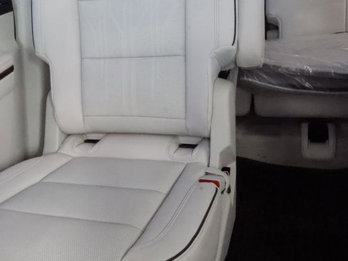 New 2026 Buick Enclave Avenir w/ Super Cruise Package image 13