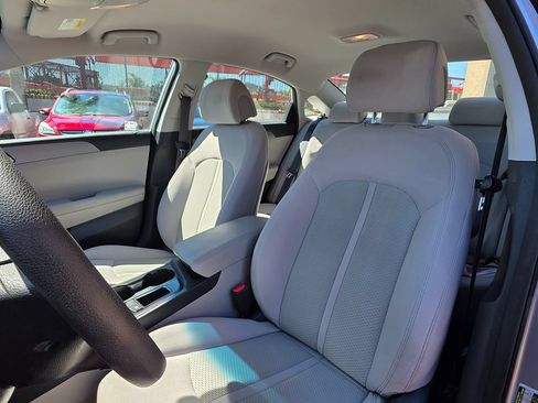 Used 2016 Hyundai Sonata SE FWD image 21