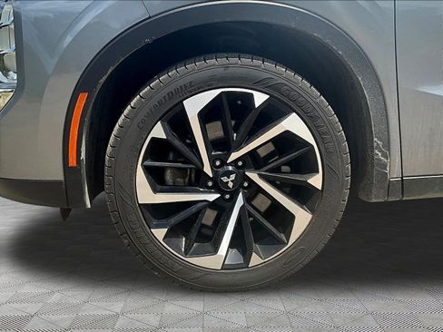 Used 2024 Mitsubishi Outlander Ralliart AWD/4WD image 33