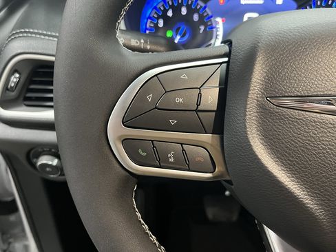 New 2026 Chrysler Pacifica Select AWD/4WD image 20