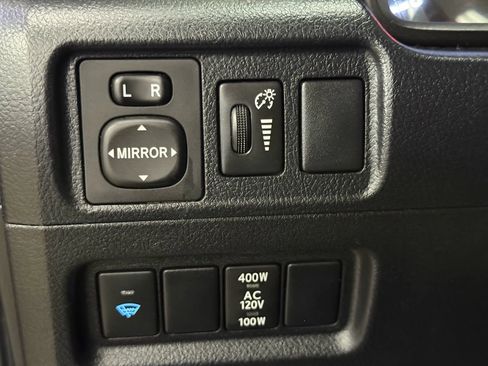 Used 2019 Toyota 4Runner SR5 Premium image 28