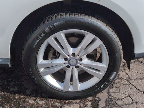 Used 2015 Mercedes-Benz ML 350 4MATIC image 9