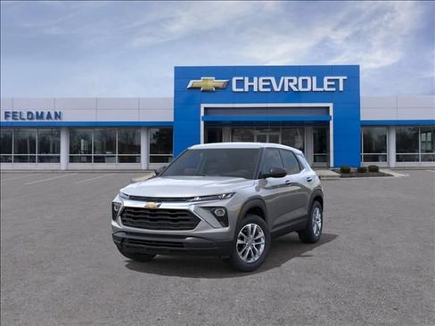 New 2026 Chevrolet TrailBlazer LS w/ LS Convenience Package FWD image 8