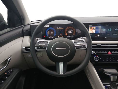 New 2026 Hyundai Tucson SEL FWD image 12