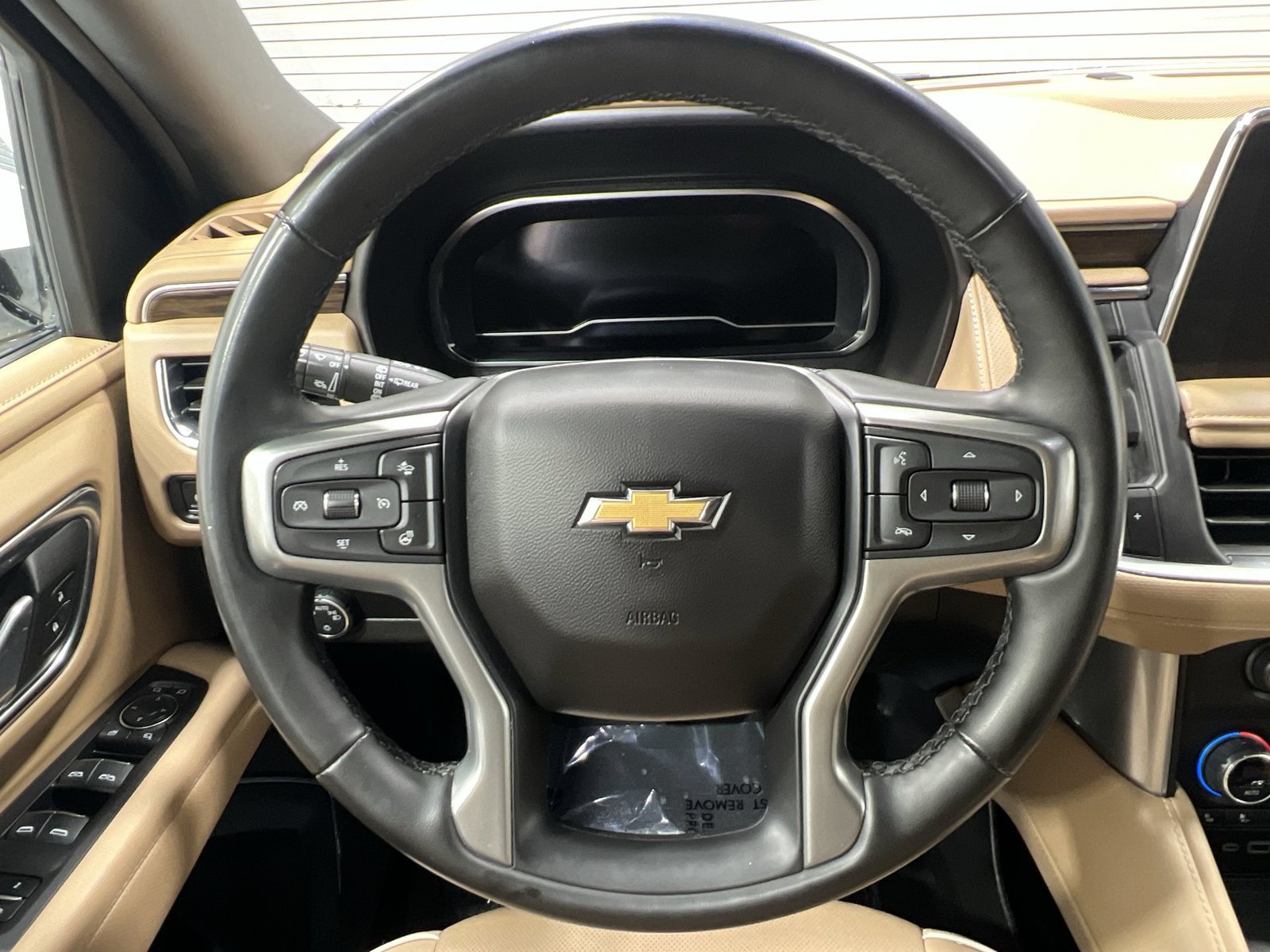 Used 2024 Chevrolet Suburban Premier AWD/4WD image 14