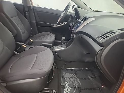 Used 2017 Hyundai Accent SE FWD image 14