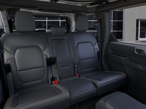 New 2026 Ford Bronco Outer Banks AWD/4WD image 11