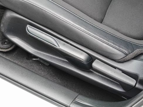 Used 2021 Honda Civic Sport image 23