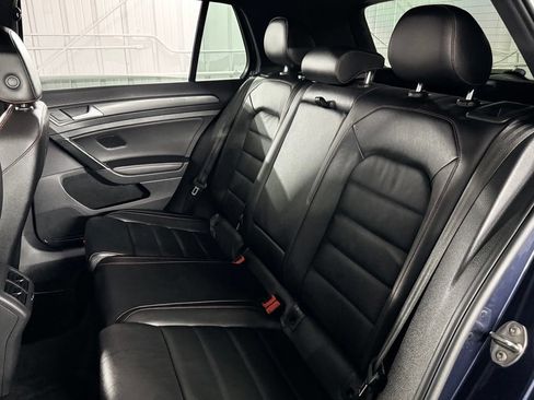Used 2018 Volkswagen GTI Autobahn FWD image 19
