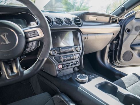 Used 2022 Ford Mustang Shelby GT500 w/ Technology Package image 30