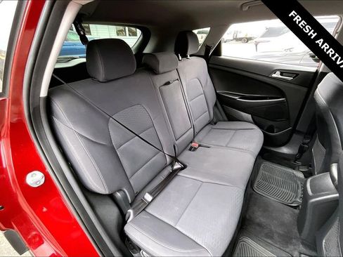 Used 2020 Hyundai Tucson SE image 24