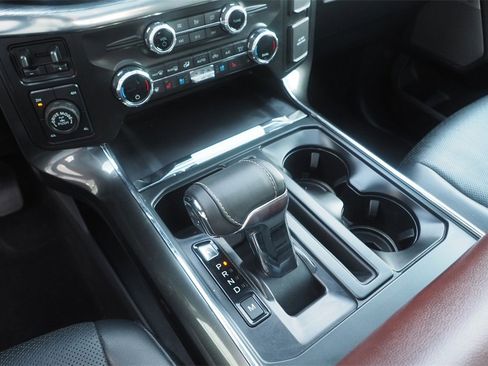 Used 2021 Ford F150 Lariat w/ Equipment Group 502A High image 11