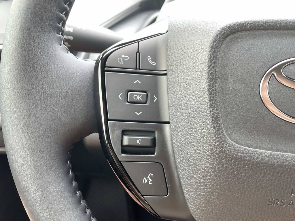 New 2026 Toyota Prius Plug-In Hybrid FWD image 29