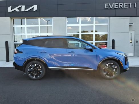 New 2026 Kia Sportage SX FWD image 2