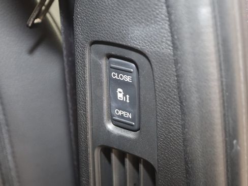 Used 2023 Honda Odyssey EX-L image 15