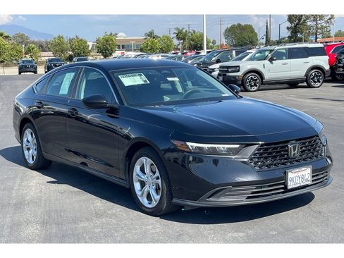 Used 2024 Honda Accord LX image 8
