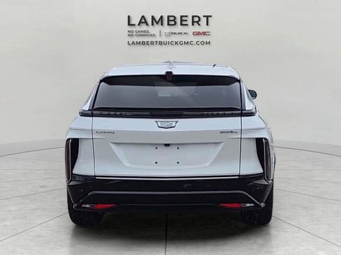 Used 2024 Cadillac Lyriq Luxury w/ LPO, Floor Liner Package image 4