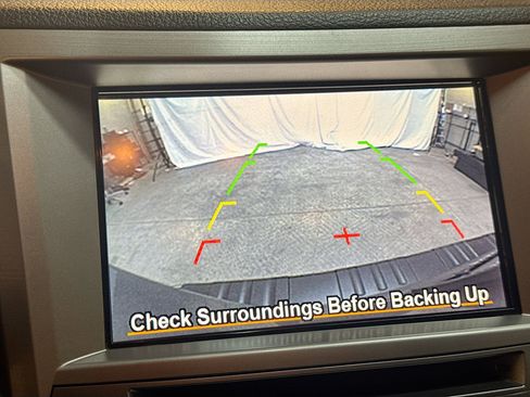 Used 2014 Subaru Outback 3.6R Limited image 22