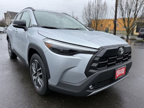New 2026 Toyota Corolla Cross XLE image 2