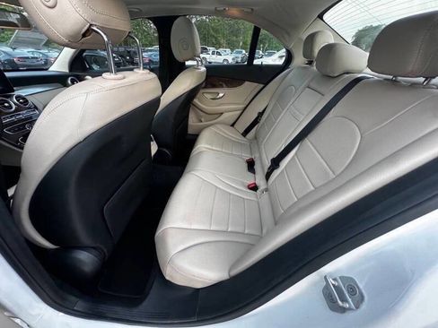 Used 2016 Mercedes-Benz C 300 4MATIC Sedan image 16