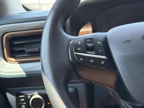 Certified 2024 Ford Maverick Lariat FWD image 12