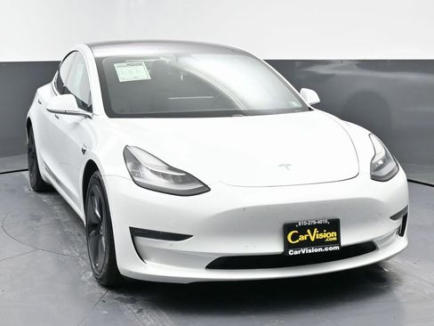 Used 2018 Tesla Model 3 Long Range image 3