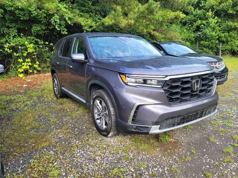 Used 2024 Honda Pilot EX-L image 3