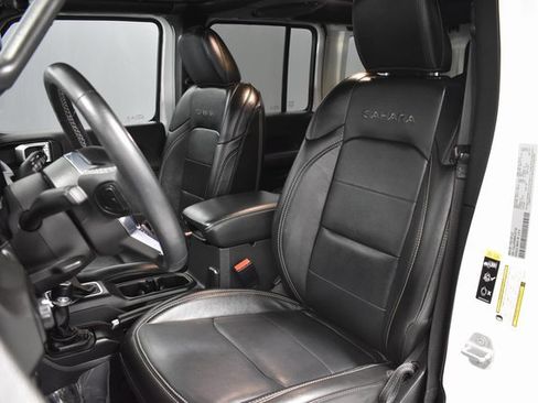 Used 2022 Jeep Wrangler Unlimited Sahara 4xe w/ Cold Weather Group image 5
