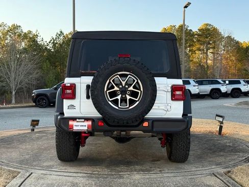 New 2026 Jeep Wrangler Unlimited Rubicon AWD/4WD image 6