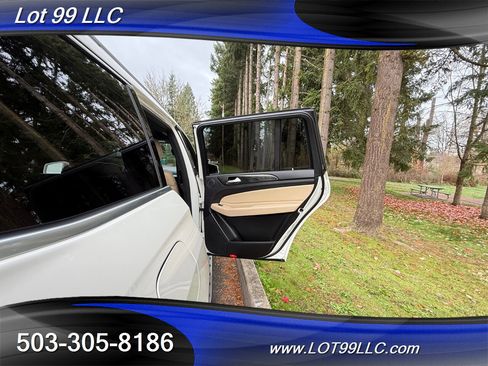 Used 2018 Mercedes-Benz GLS 450 4MATIC w/ Premium Package image 42