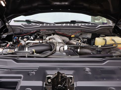 Used 2021 Ford F450 Lariat w/ Lariat Value Package AWD/4WD image 42