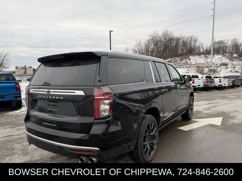Certified 2024 Chevrolet Suburban High Country image 11