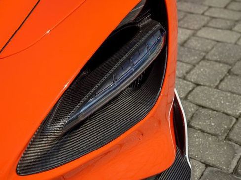 Used 2021 McLaren 765LT image 41