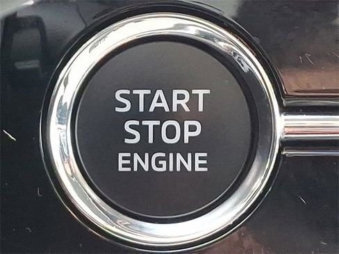 Used 2024 Mitsubishi Outlander SEL image 24